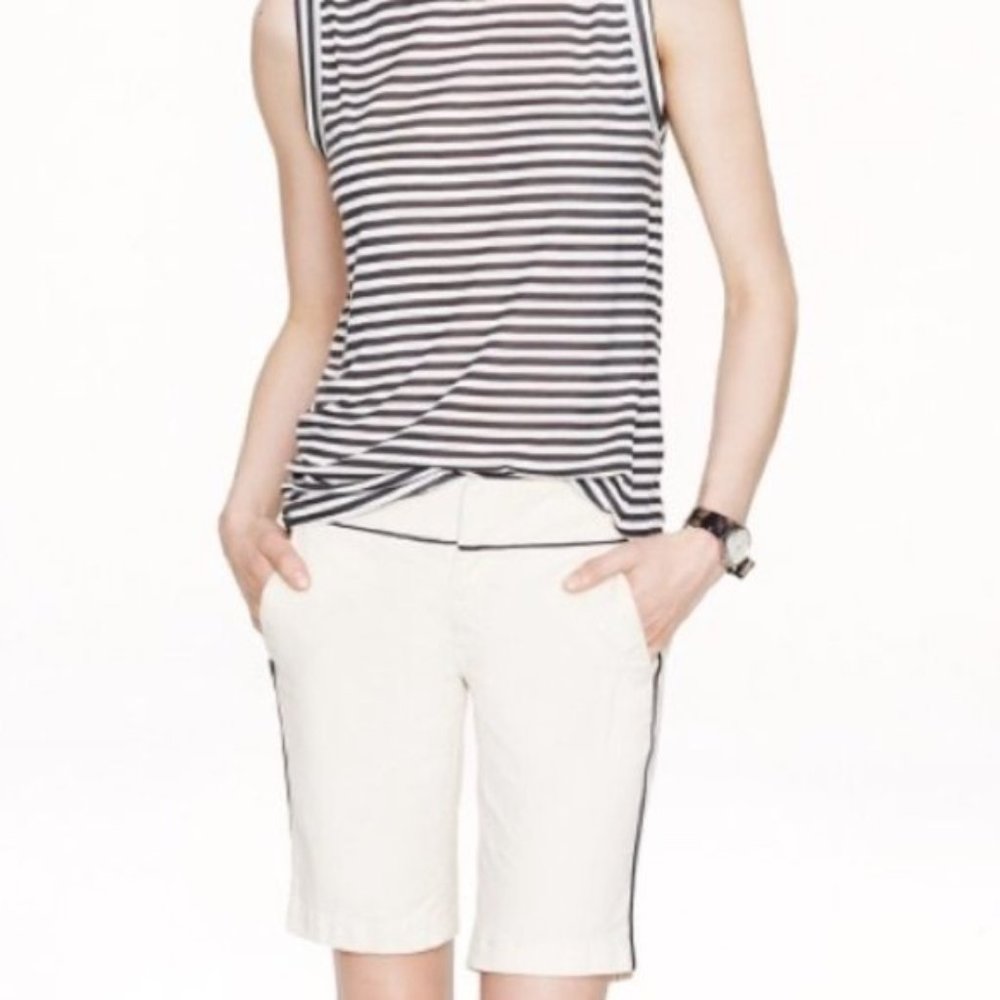 JCrew 9” Andie Shorts Size 2